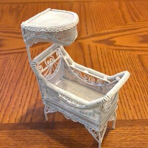 WHITE WROUGHT IRON SMALL DOLL BASSINET 4-1/2” LONG 6-1/2” TALL AND 2-1/2” WIDE